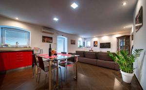 Fotografia z galérie ubytovania Apartment in Rijeka 38167 v destinácii Rijeka