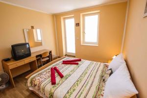 TV a/nebo společenská místnost v ubytování Apartment in Porec - Istrien 33166