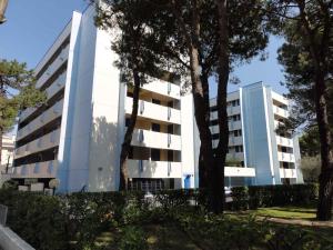 The building in which Az apartmant is located