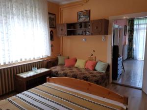 Легло или легла в стая в Holiday home in Balatonmariafürdo 26243