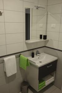 Koupelna v ubytování Apartmaji Anita