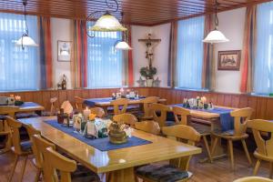 Restaurace v ubytování Gasthof Rebstock