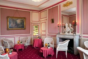 Restaurace v ubytování Château de Rigny