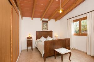 Posteľ alebo postele v izbe v ubytovaní Villa Es Jardi - Servera