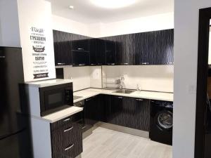 Dapur atau dapur kecil di Apartment Anelia 3