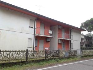 Budova, v ktorej sa apartmán nachádza