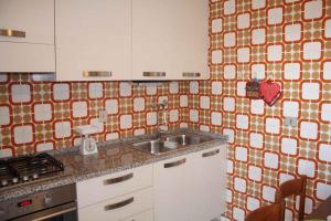
Cucina o angolo cottura di Apartment in Lignano 35580
