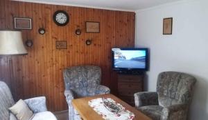En tv och/eller ett underhållningssystem på Holiday home in Leanyfalu/Donauknie 35231