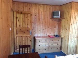 TV a/nebo společenská místnost v ubytování Apartments in Jachymov/Erzgebirge 34829