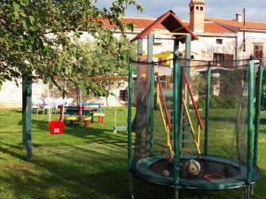 Herní místnost nebo prostor pro děti v ubytování Holiday home in Dignano