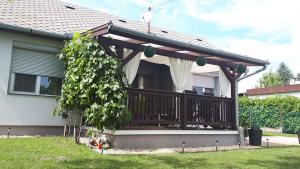 The building in which the holiday home is located
