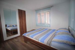 Fotografie z fotogalerie ubytování Apartments in Pula/Istrien 17464 v destinaci Pula