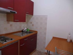 Kuchyň nebo kuchyňský kout v ubytování Studio in Plomin Luka - Istrien 8881 + 5 fotografií
