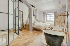 Gallery image of Holiday home in Groznjan - Istrien 9816 in Grožnjan +17 photos