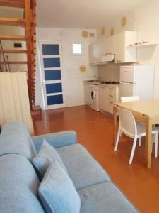 Η κουζίνα ή μικρή κουζίνα στο Holiday home in Eraclea Mare 25698 +29 φωτογραφίες