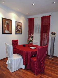 Fotografia z galérie ubytovania Apartments in Icici 15695 v destinácii Ičići