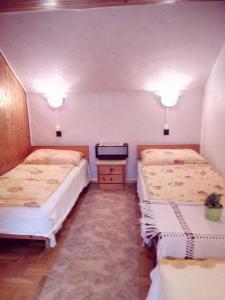 Holiday home in Siofok/Balaton 19732にあるベッド
