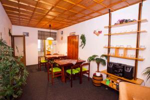 Fotografie z fotogalerie ubytování Holiday home Benecko - Riesengebirge 2230 na Benecku