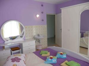 Fotografia z galérie ubytovania Three-Bedroom Apartment in Kampor I v destinácii Kampor