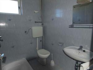 Fotografie z fotogalerie ubytování Apartment in Rab/Insel Rab 16489 v destinaci Palit