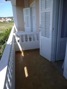 Fotografie z fotogalerie ubytování Apartment in Rab/Insel Rab 16489 v destinaci Palit