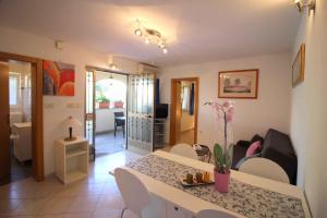 Gallery image of Apartment in Porec with One-Bedroom 7 in Poreč