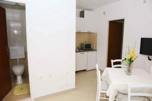 Fotografia z galérie ubytovania Brna, otok Korcula Two-Bedroom Apartment 1 v destinácii Brna
