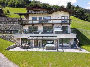 カルテンバッハにあるThree-Bedroom Apartment in Kaltenbach IIのギャラリーの写真