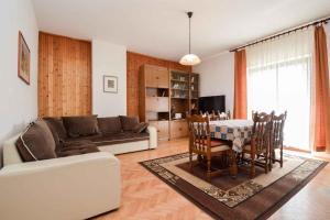 Гостиная зона в Apartment in Premantura/Istrien 10696