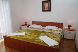 Posteľ alebo postele v izbe v ubytovaní Apartment in Privlaka - Zadar Riviera 7894