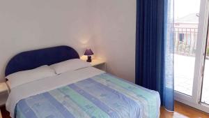 Fotografie z fotogalerie ubytování Two-Bedroom Apartment Novi Vinodolski near Sea 6 v destinaci Novi Vinodolski + 9 fotografií