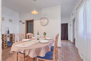 Fotografie z fotogalerie ubytování Holiday home in Marcana/Istrien 9970 v destinaci Marčana