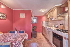 Fotografie z fotogalerie ubytování Holiday home in Marcana/Istrien 9970 v destinaci Marčana