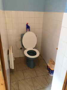 Fotografie z fotogalerie ubytování Holiday home in Hertvikovice 2320 v destinaci Hertvíkovice