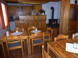 Kuchyň nebo kuchyňský kout v ubytování Holiday home in Josefuv Dul 1726