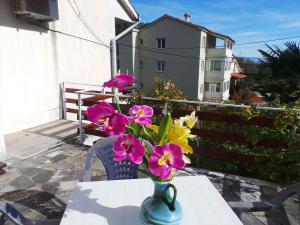 Balkón nebo terasa v ubytování Apartment Lovran 15546