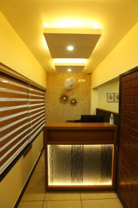 Lobbyen eller receptionen på Ahlan Luxury Rooms