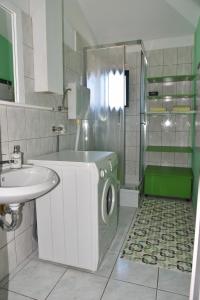 Kúpeľňa v ubytovaní Apartments Piero