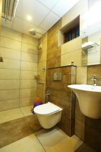 Bilik mandi di Ahlan Luxury Rooms