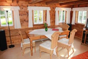 Dining area in the holiday home