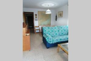 Posedenie v ubytovaní Apartamento con terraza en la playa de La Fosca