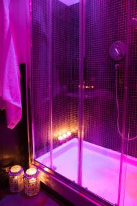A bathroom at Chroma Italy - Chroma Pente