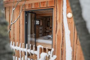 Fotografie z fotogalerie ubytování La Cabane Ofuro v destinaci Celles