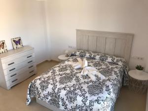 Postel nebo postele na pokoji v ubytování Apartament SomRiu