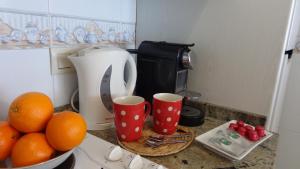 Zestaw do parzenia kawy i herbaty w obiekcie Apartamento completo max. 6 huéspedes