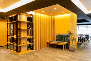 Gambar di galeri bagi KOKO HOTEL Kyoto Sanjo - formerly Hotel Wing International Premium Kyoto Sanjo di Kyoto