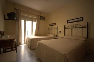 Фотография из галереи Hostal El Labrador в городе Марбелья +7 фотографий