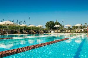 Poolen vid eller i närheten av Oasi del Mare