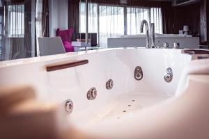 Foto sihtkohas Cernusco sul Naviglio asuva majutusasutuse Hotel For You galeriist