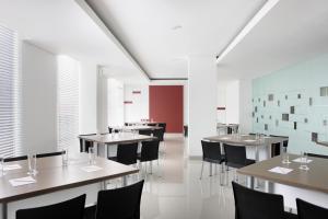 Gallery image of Amaris Hotel Malang in Malang